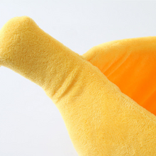 画像をギャラリービューアに読み込む, Cute Banana Cat Bed ふかふかバナナ型猫ベッド